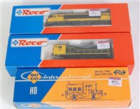 Lot 853 - 3 Roco H0 Netherlands Railway yellow/grey...