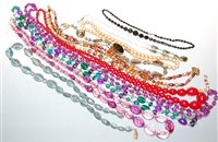 Lot 456 - A box of miscellaneous costume jewellery to...