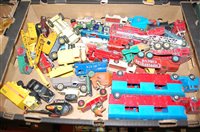 Lot 587 - A single box of loose playworn diecast...