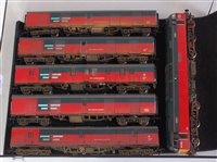Lot 922 - A Bachmann class 47 diesel locomotive, active...