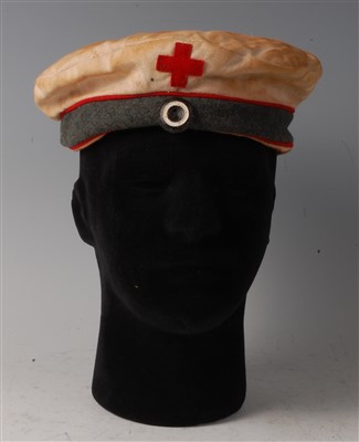 Lot 316 - A German Medical Orderlies Feldmutze