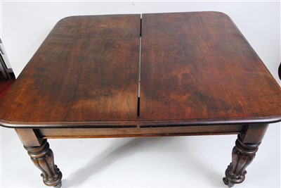 Lot 1267 - A Victorian mahogany extending dining table,...