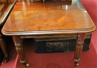 Lot 1276 - A Victorian mahogany extending dining table,...