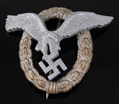 Lot 176 - A German Luftwaffe Pilot-Observer qualification badge