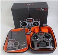 Lot 90 - A Spektrum 6 channel 2.4 Ghz DX6I radio...