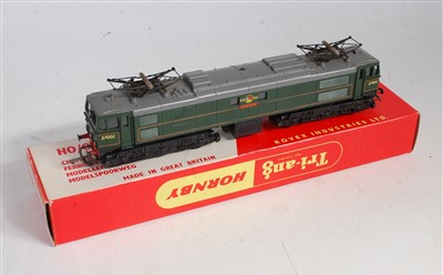 Lot 710 - Tray of approx. 50+ Hornby-Dublo wagons