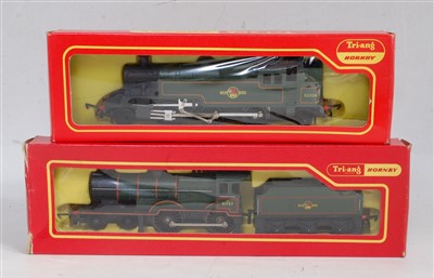 Lot 711 - A tray of Hornby-Dublo tank wagons, all metal...