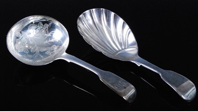 Lot 1129 - A Victorian silver caddy spoon