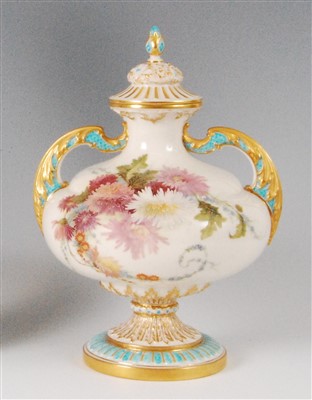 Lot 1092 - A late Victorian Royal Worcester pedestal vase...