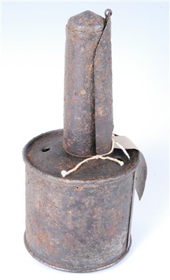 Lot 35 - A WW II Russian RPG 40 anti-tank grenade.