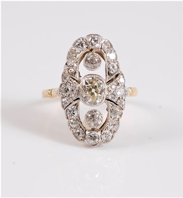Lot 1224 - An early 20th century diamond ring, the...