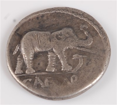 Lot 2017 - Roman, Julius Caesar