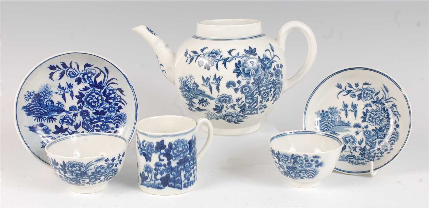 Lot 1064 - A Worcester porcelain bullet shaped teapot,...