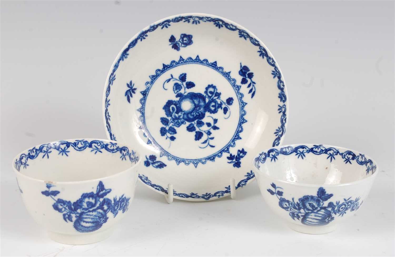 Lot 1071 - A Worcester porcelain tea bowl and saucer,...