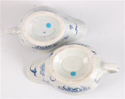 Lot 1081 - A Worcester porcelain strap fluted sauceboat,...