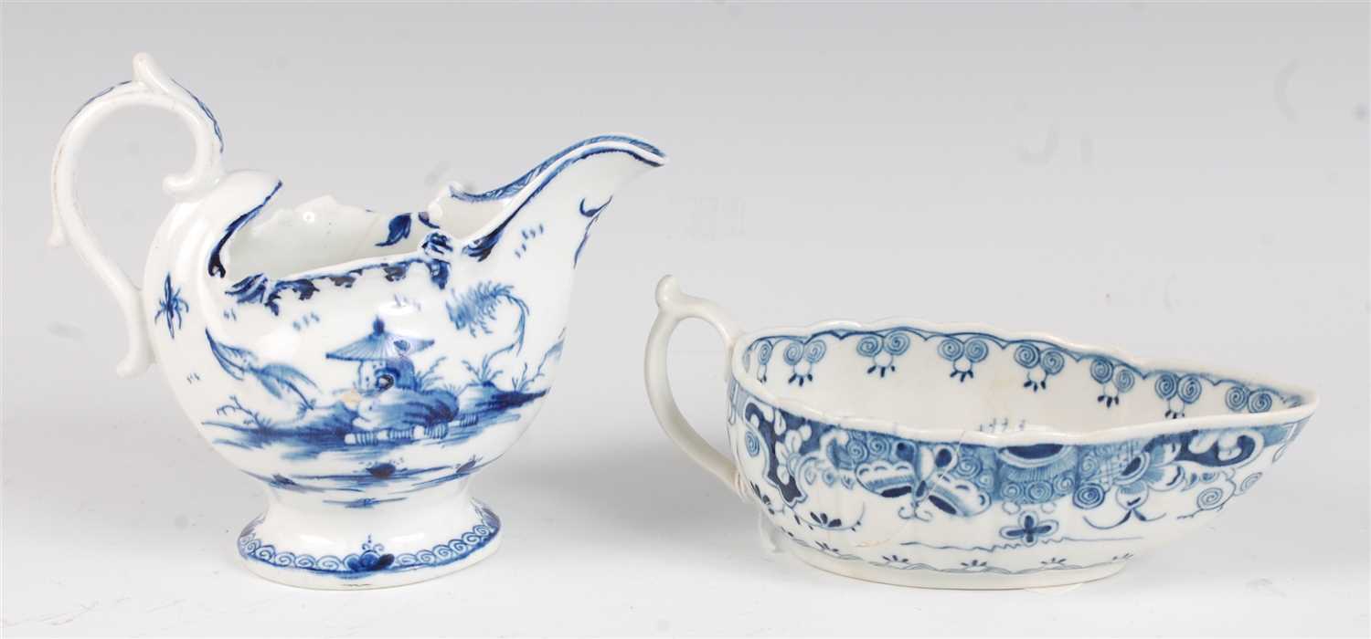 Lot 1089 - A Worcester porcelain sauceboat, underglaze...