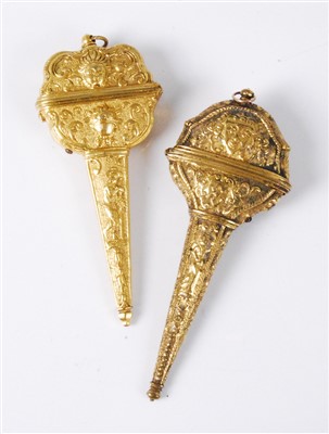 Lot 1369 - An 18th century gilt metal scissor case, the...