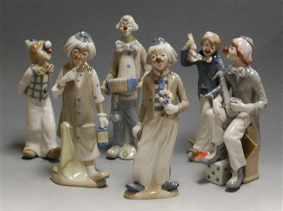 Lot 69 - A collection of six Casades Spanish porcelain...