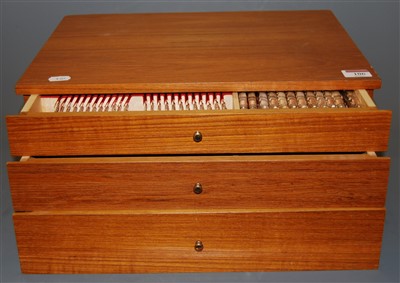 Lot 106 - A mid-20th century twelve place setting...