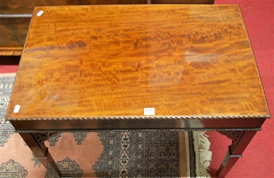 Lot 1262 - A Georgian style mahogany low rectangular...