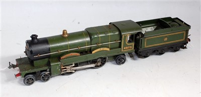 Lot 332 - Hornby 1936 green GW E36 6v AC 'Caerphilly...