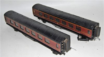 Lot 369 - Exley 57ft LMS mainline corridor coach 3rd...
