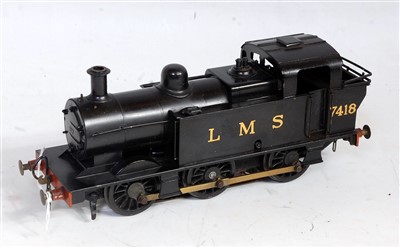 Lot 342 - Leeds black LMS 12v DC fitted with skate pick...