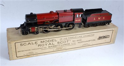 Lot 353 - Bassett-Lowke maroon lithographed LMS Royal...