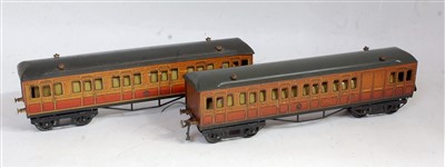 Lot 358 - Hornby 1926/39 2x Metropolitan coach C 1st...