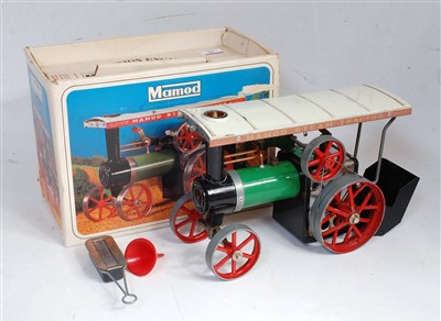 Lot 28 - A Mamod TE1A traction engine of usual...