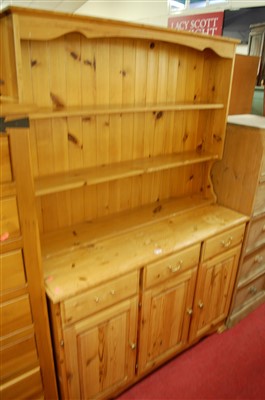 Lot 1181 - A modern pine kitchen dresser, w.122cm