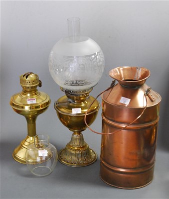 Lot 92 - An early 20th century brass oil lamp, having...