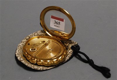 Lot 365 - A ladies Kigu "Minuette" gilt metal powder...