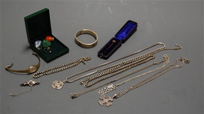 Lot 374 - A Victorian 15 ct gold and diamond set flower...