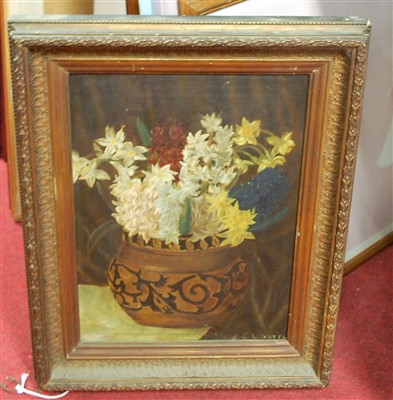 Lot 1086 - Assorted pictures and prints