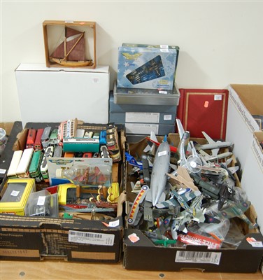 Lot 570 - A large collection of miscellaneous items, to...