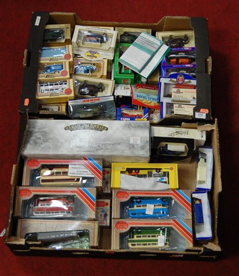 Lot 636 - Four trays containing a quantity of mainly...