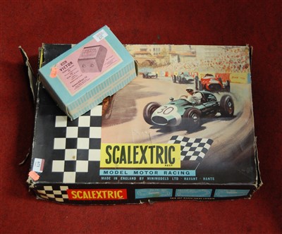 Lot 671 - An original 1950s Scalextric set 50, complete...