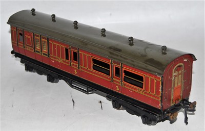 Lot 292 - Bing for Bassett-Lowke 1921 series bogie coach...