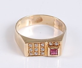 Lot 2533 - A yellow metal, ruby and diamond rectangular...