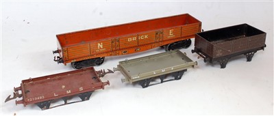 Lot 274 - Bassett-Lowke NE bogie brick wagon No. 451004,...
