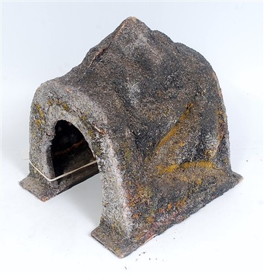 Lot 262 - '0' Gauge single track tonner, approx 9" long,...