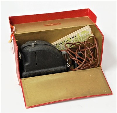 Lot 654 - A 1950's Minicine stills projector
