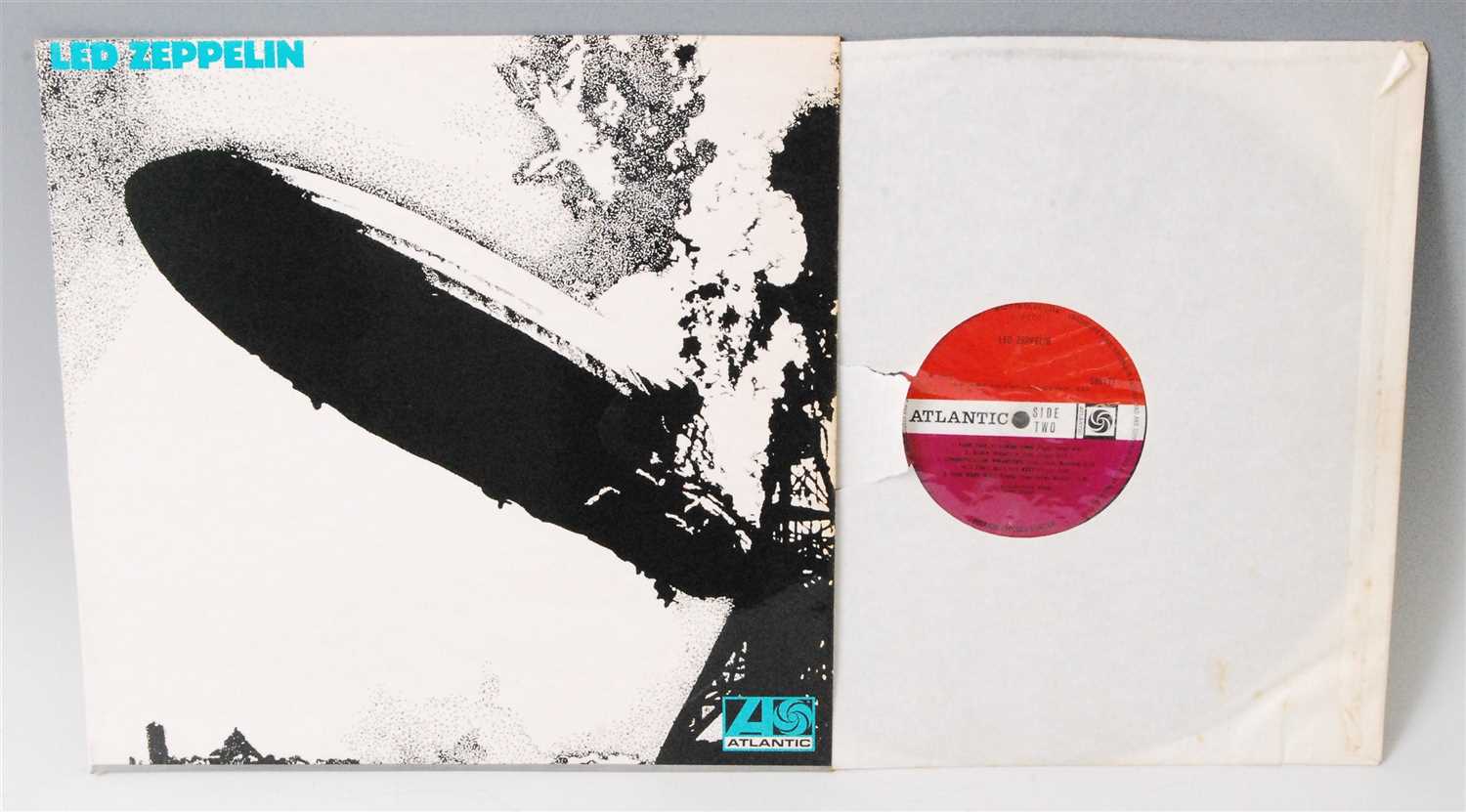 Lot 708 - Led Zeppelin, Led Zeppelin I