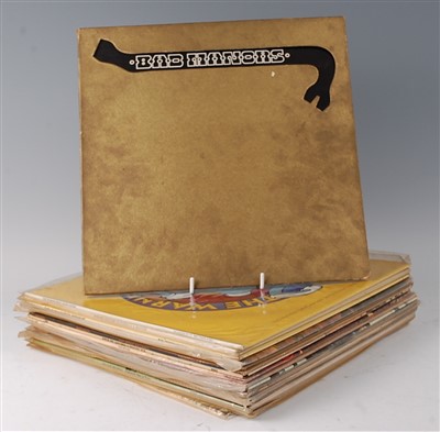 Lot 685 - A large collection of vinyl LP's to include