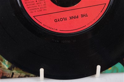Lot 662 - The Pink Floyd, Arnold Layne / Candy and a Current Bun
