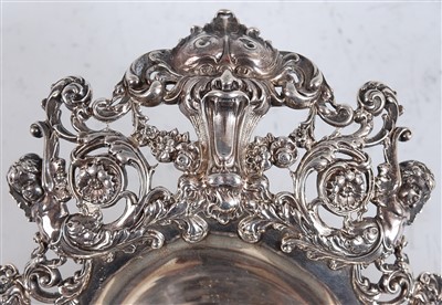 Lot 1110 - An early 20th century sterling silver dish, of...