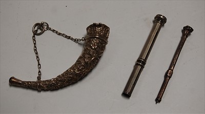Lot 317 - A 19th century silver propelling pencil having...