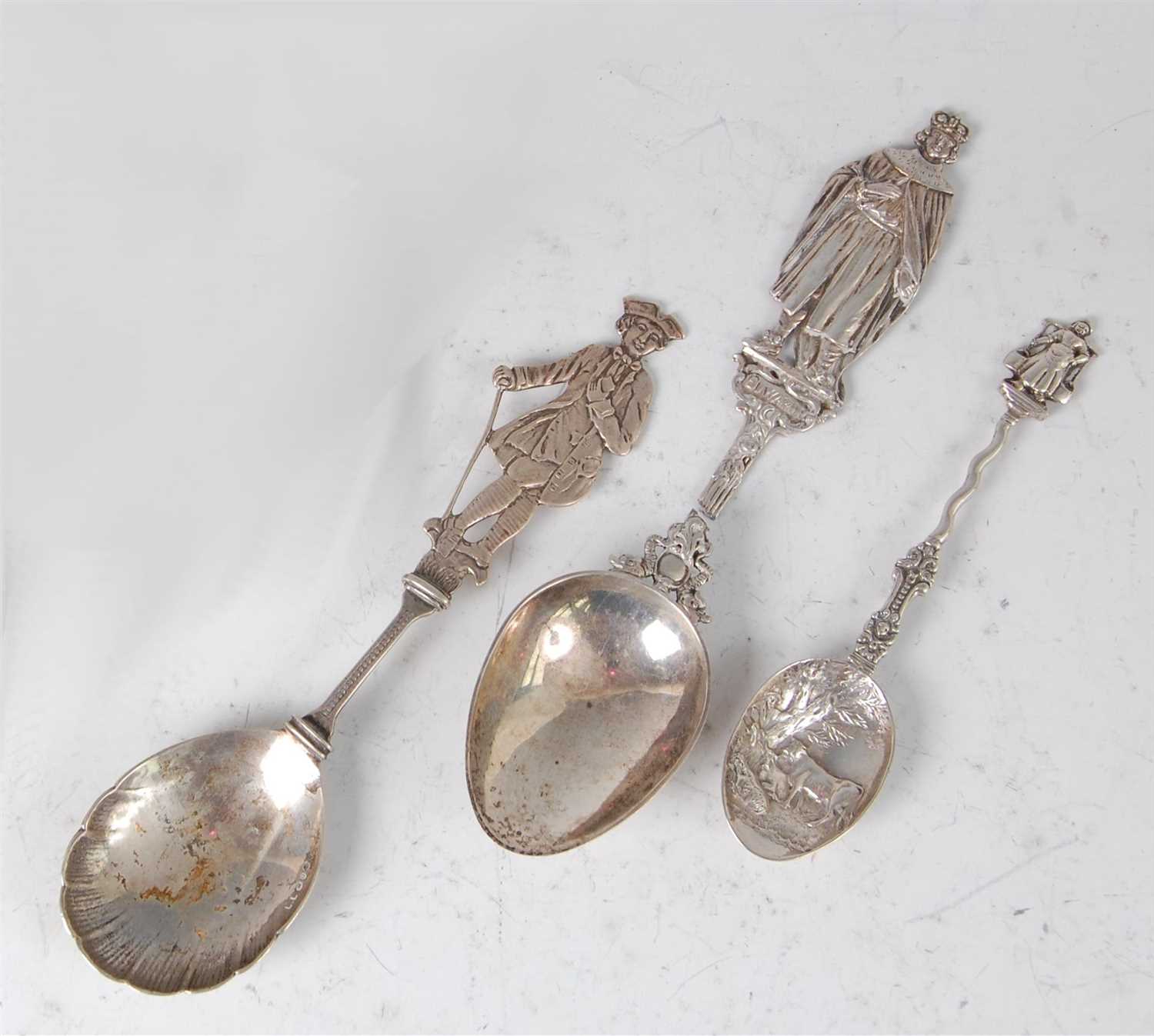 Lot 1151 - A late 19th century Dutch silver spoon, having...