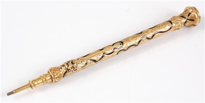 Lot 1256 - A Victorian yellow metal and enamelled...
